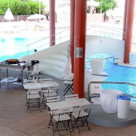 In Adeje, Pool And Beach Apartment