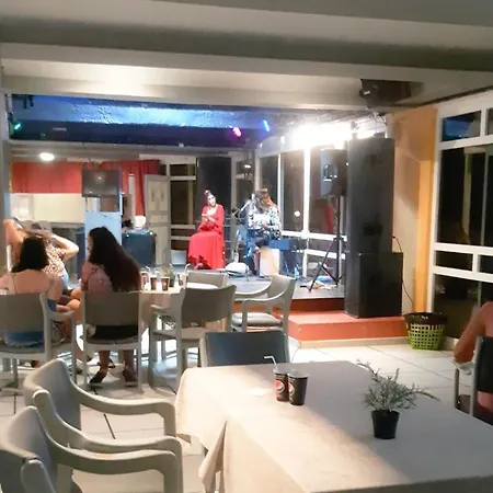 Apartman In Adeje, Pool And Beach